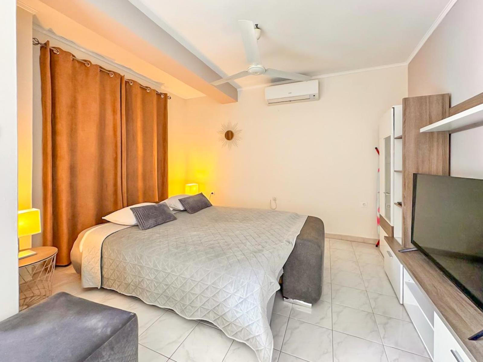 Vesna With A Terrace And Sea View Apartment *